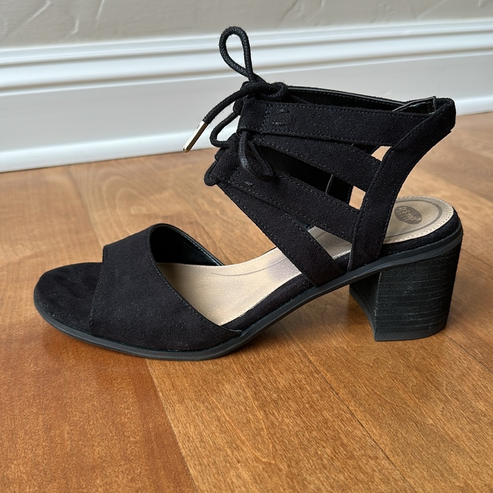 Dr Scholls black suede heeled sandals 8